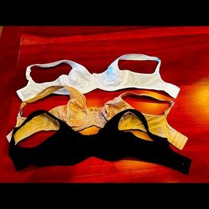 Breezies Bras excellent condition White, Black and Tan. Non Smoking home.